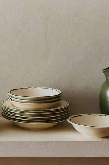 EARTHENWARE TABLEWARE WITH CONTRAST RIM - Light maroon by Zara