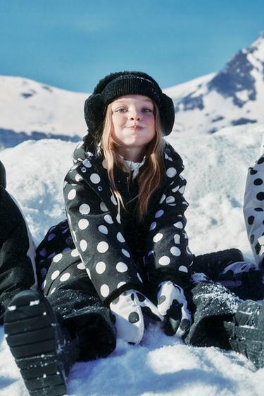 Zara {名称} - {颜色}