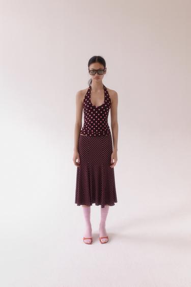 Zara {名称} - {颜色}