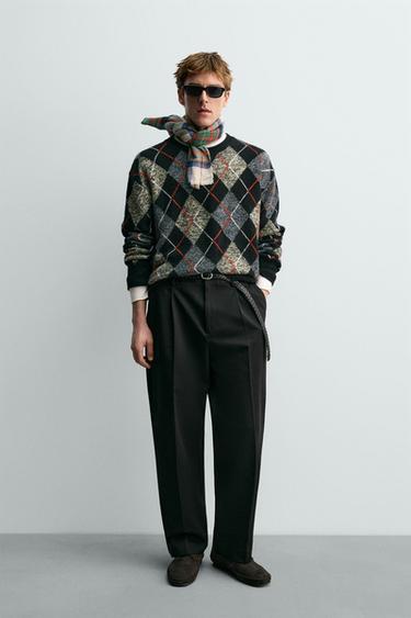 Zara {名称} - {颜色}