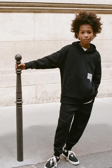 HOODIE AND JOGGER SET INTERLOCK - Black by Zara