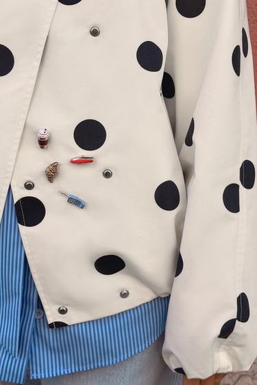 Zara {名称} - {颜色} - 0 图片