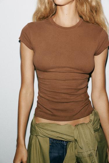 SLIM FIT SHORT SLEEVE T-SHIRT - Brown by Zara