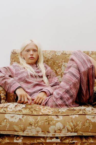 LONG STRIPED KNIT DRESS - Pinks by Zara