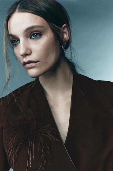 Zara {名称} - {颜色}