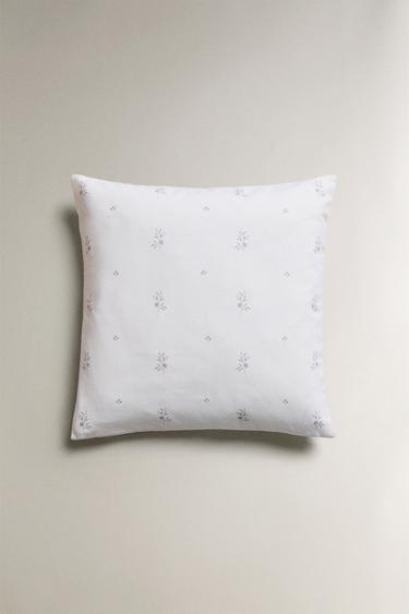 MINI FLORAL PRINT CUSHION COVER - Ecru by Zara - Image 0