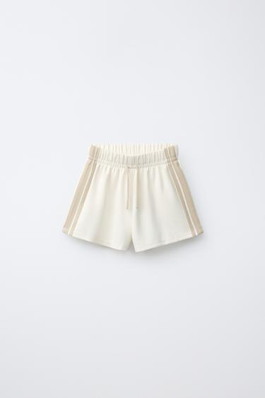BERMUDA SHORTS WITH CONTRAST SIDE STRIPES - Ecru by Zara