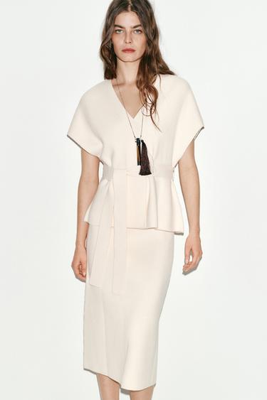 Zara {名称} - {颜色}