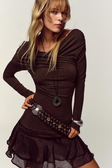 Zara {名称} - {颜色}