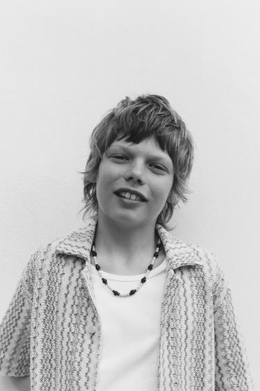 Zara {名称} - {颜色}