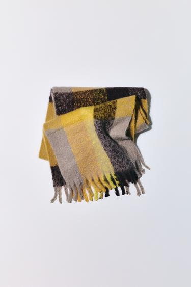 MAXI CHECK SCARF WITH WOOL - Yellow by Zara