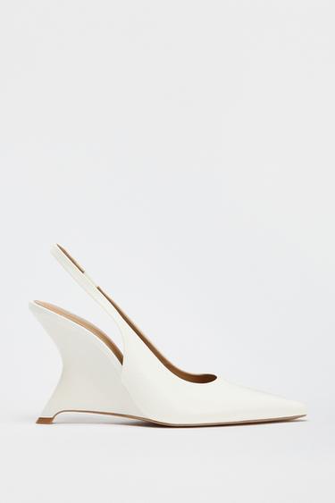 ASYMMETRIC HEEL SHOES - white by Zara
