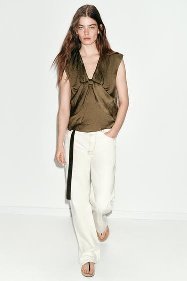 Zara {名称} - {颜色}