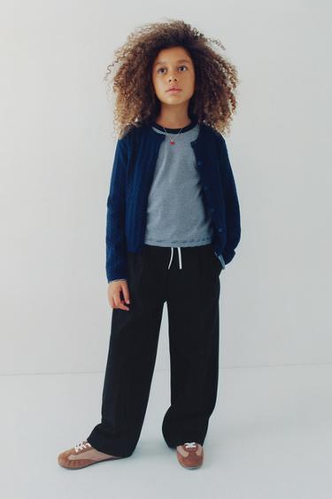 Zara {名称} - {颜色}