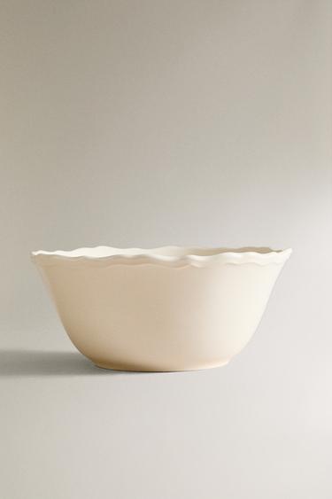 EARTHENWARE SALAD BOWL WITH RAISED-DESIGN EDGE - Ecru by Zara