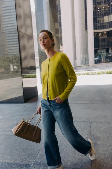 BASIC KNIT CARDIGAN WITH BUTTONS - Light pistachio by Zara