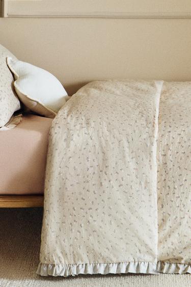 CHILDREN'S FLORAL RUFFLED DUVET COVER - Light pink by Zara