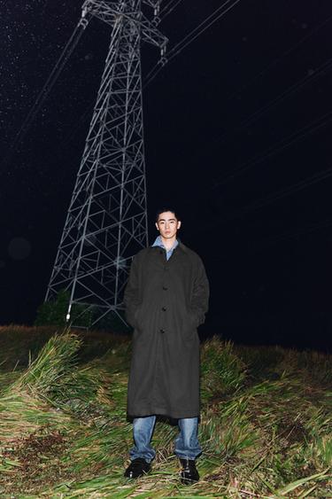 Zara {名称} - {颜色}