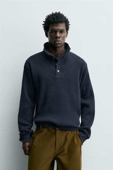 WAFFLE-KNIT TEXTURED SWEATSHIRT - Navy blue by Zara
