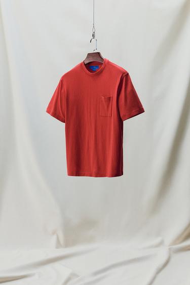 T-SHIRT WITH POCKET AARON LEVINE X ZARA - Red by Zara