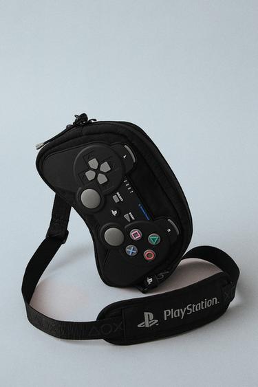 PLAYSTATION ™ CROSSBODY BAG - Black by Zara