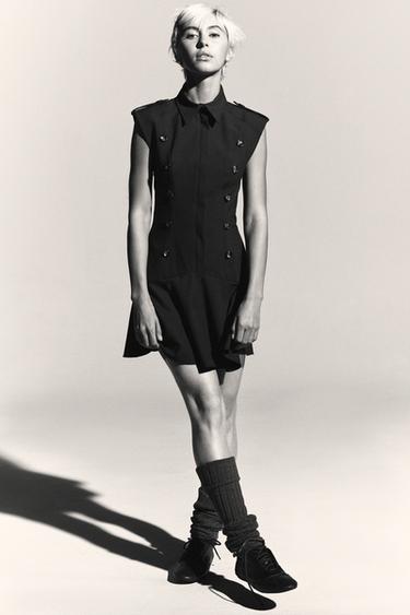 Zara {名称} - {颜色}