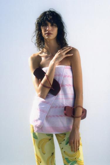 Zara {名称} - {颜色}