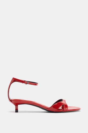 Zara {名称} - {颜色}