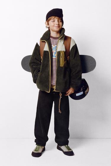 Zara {名称} - {颜色}