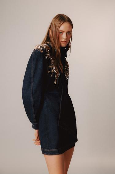 Zara {名称} - {颜色}