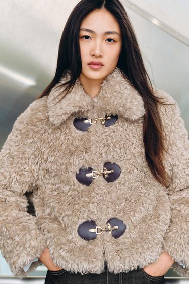 Zara {名称} - {颜色}