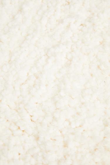 RECTANGULAR TEXTURED COTTON RUG - White by Zara