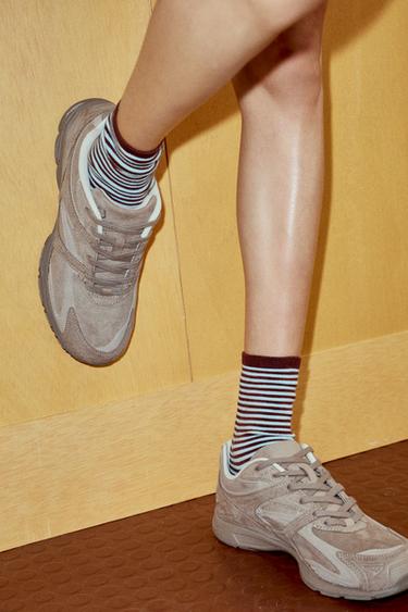 Zara {名称} - {颜色} - 0 图片