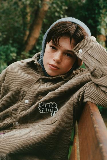 Zara {名称} - {颜色}