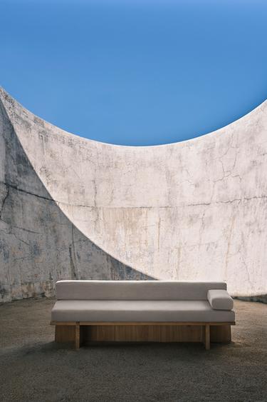 DAYBED 01 - Light beige by Zara