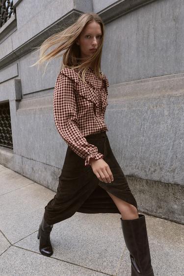 Zara {名称} - {颜色}