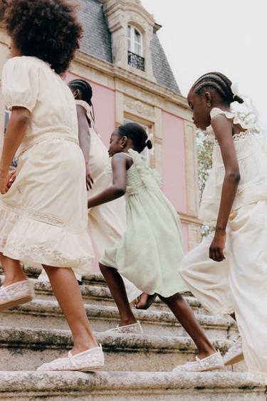 EMBROIDERED MIDI SKIRT - Ecru by Zara