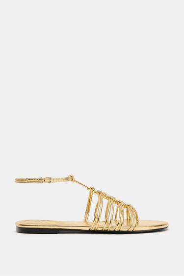 FLAT METALLIC EFFECT SANDALS - Gold by Zara