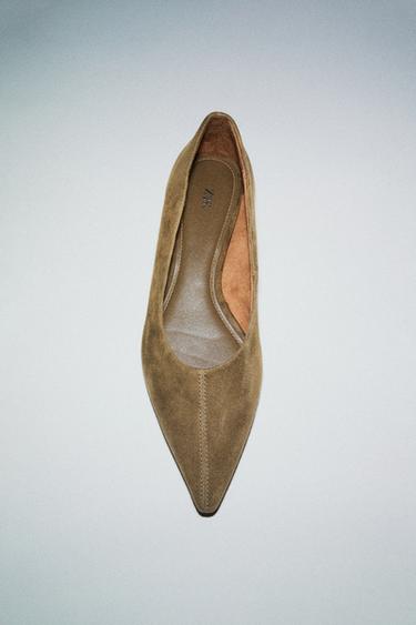 POINTED SPLIT SUEDE BALLET FLATS - Olive Green by Zara