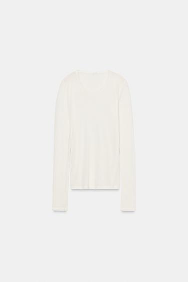 LONG SLEEVE T-SHIRT WITH WOOL - White by Zara