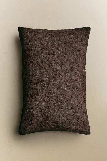 TEXTURED CUSHION COVER - Dark brown by Zara
