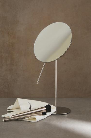 METAL MAGNIFYING MIRROR - Silver by Zara