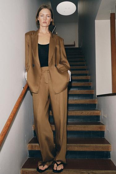 Zara {名称} - {颜色}