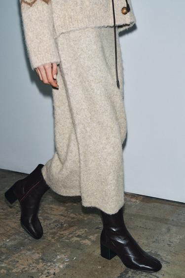 Zara {名称} - {颜色}