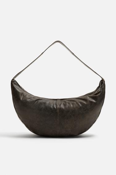 CRACKLED LEATHER BAG - Black by Zara