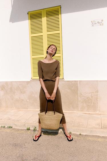 KNIT MIDI DRESS WITH BELT - Brown by Zara