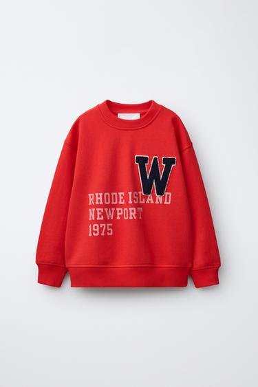 SWEATSHIRT WITH TERRY PATCH SLOGAN - Red by Zara