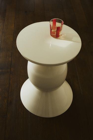 METAL SIDE TABLE - Ecru / Beige by Zara