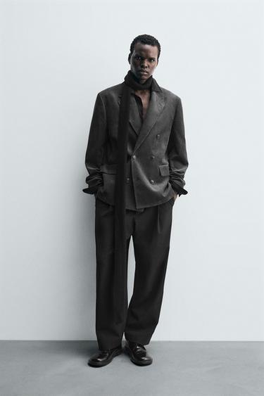 Zara {名称} - {颜色}