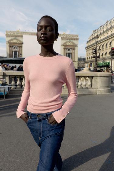 KNIT JUMPER WITH FLORAL BUTTONS - Mid-pink by Zara